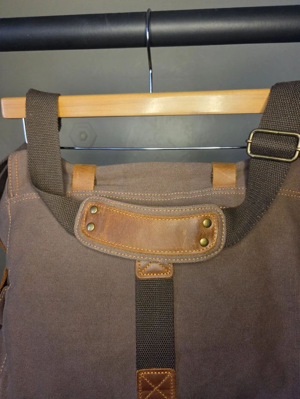 N/A durable brown